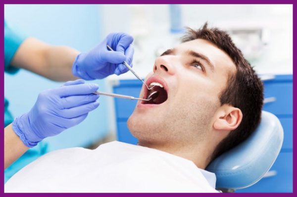 nên chọn cấy ghép implant tức thì sau nhổ răng để tiết kiệm thời gian, chi phí