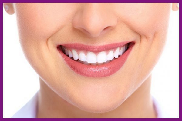 trồng răng implant đem lại nụ cười đẹp rạng ngời