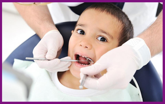 thời điểm vàng để nhổ răng sữa là từ 7 tuổi đến 12 tuổi