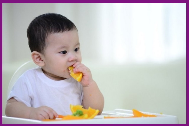 răng sữa có tác dụng giúp bé ăn nhai được tốt hơn