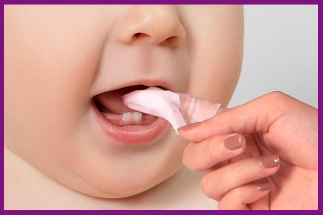 Chăm sóc trẻ khi mọc răng sữa