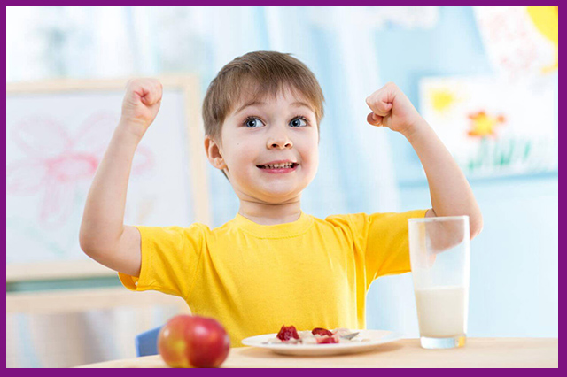 Chế độ ăn uống tăng cường vitamin cho bé