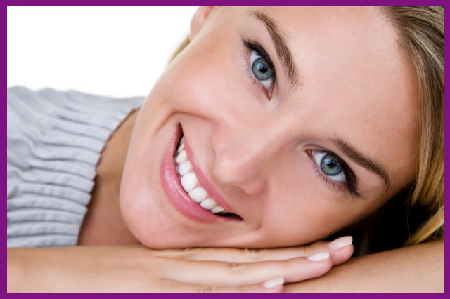 răng tháo lắp sẽ giúp bạn phục hồi được tính thẩm mỹ cho cả hàm răng