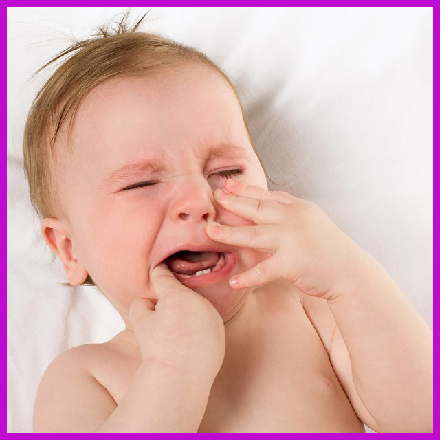 quá trình mọc răng của trẻ sơ sinh là gì