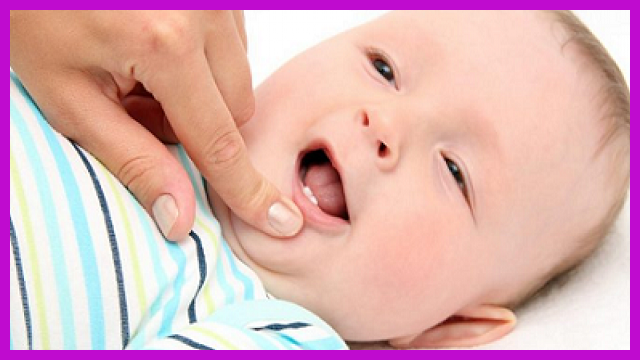 thứ tự mọc răng sữa của trẻ là gì