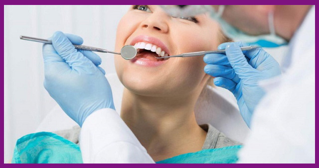khám răng định kỳ sẽ giúp nhận biết được dấu hiện bệnh sớm
