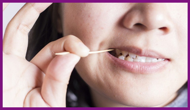 thói quen xỉa răng có thể gây bệnh viêm nha chu